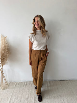 Camel barrel pants