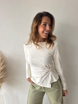 White knot top