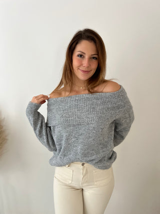 Light grey off shoulder knit