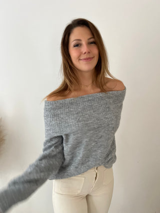 Light grey off shoulder knit