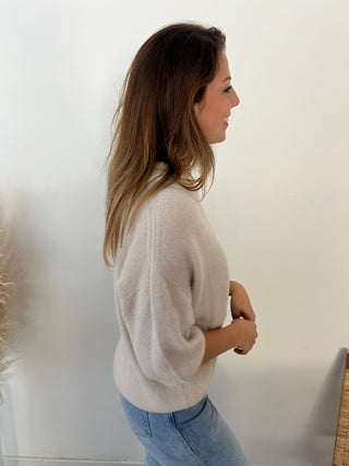 Beige collar short sleeves sweater