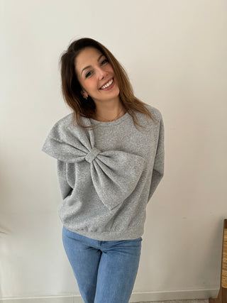 Big bow grey sweater