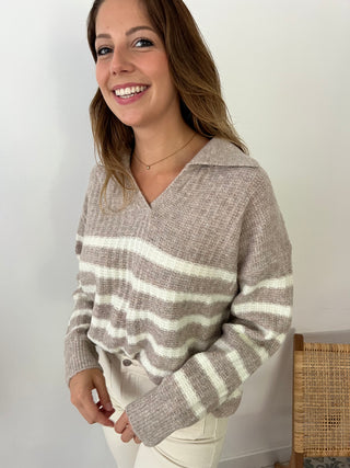 White striped taupe collar sweater