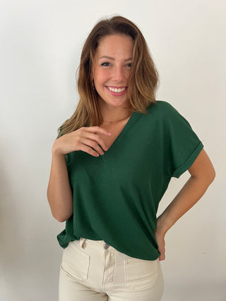 Green basic V-neck t-shirt