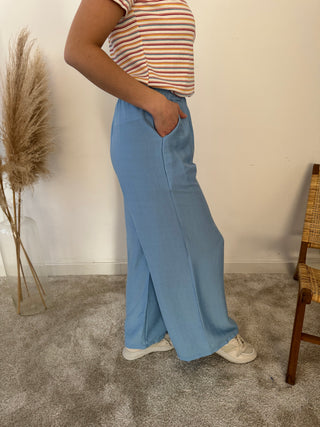 Pretty blue summer pants