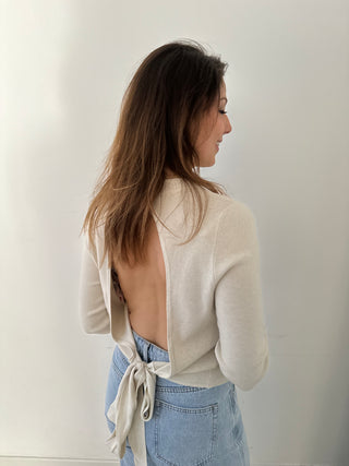 Open back white top